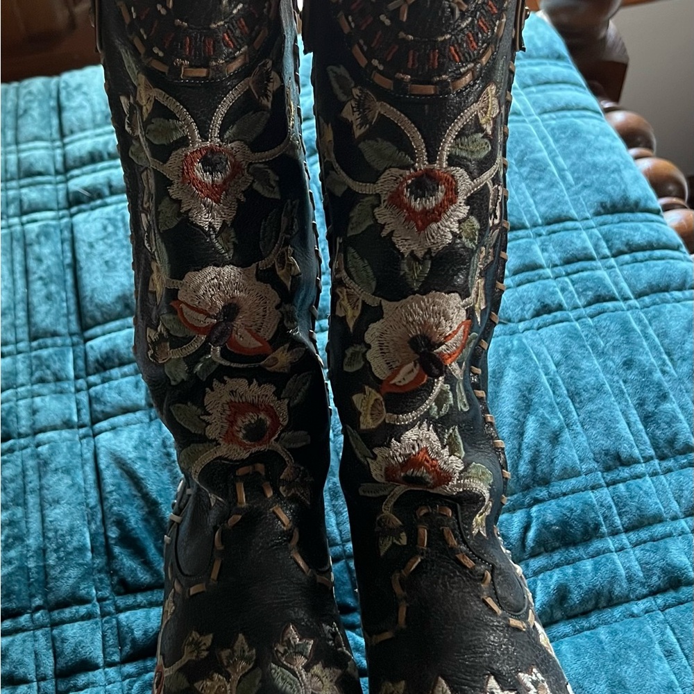 Double D Ranch Almost Famous boot.